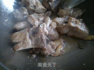 番茄丝瓜烩排骨的做法步骤：7
