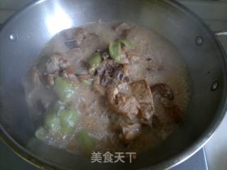 番茄丝瓜烩排骨的做法步骤：15