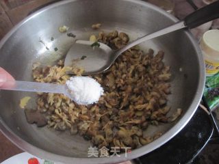 孜然蚬子肉干的做法步骤：7