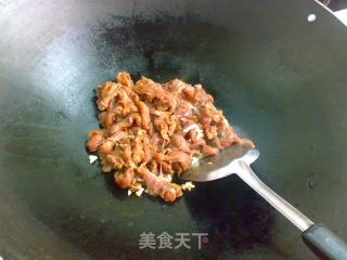 酱炒：酱炒野猪肉的做法步骤：4
