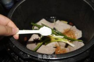 自制营养猪肉松的做法步骤：4