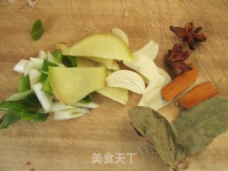 胖头鱼豆腐汤的做法步骤：3