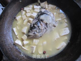 胖头鱼豆腐汤的做法步骤：13