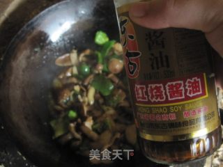 小白菜炒黏蘑的做法步骤：9