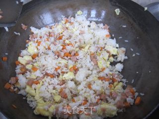 扬州炒饭的做法步骤：8