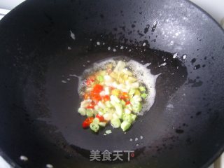 鱼香兔丁的做法步骤：4