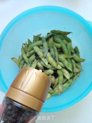 椒香毛豆的做法步骤：5