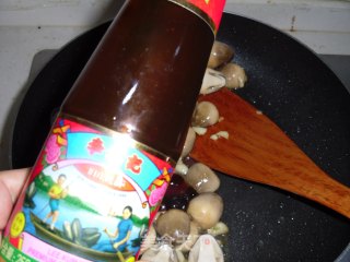简单快手菜——蚝油草菇的做法步骤：5