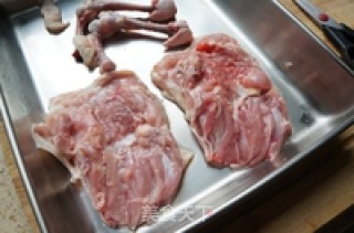 咖喱鸡腿卷的做法步骤：1