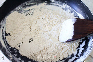 【家庭自制黑芝麻糊】秋季脱发必吃的做法步骤：4