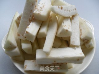 咸鱼茄子的做法步骤：1