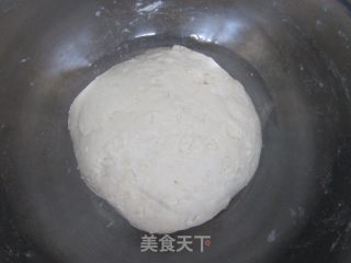 洋葱火腿饼的做法步骤：1