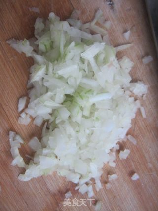 洋葱火腿饼的做法步骤：3