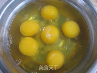 韭菜蛋饺的做法步骤：1