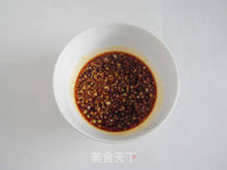 【蒜香手撕茄条】--- 近乎无油版的凉拌茄子的做法步骤：4