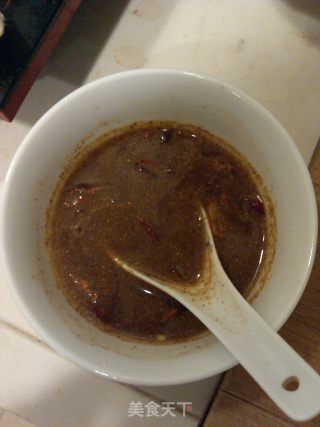 家常东北版 鱼香肉丝的做法步骤：2