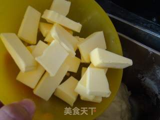 牛奶面包的做法步骤：2