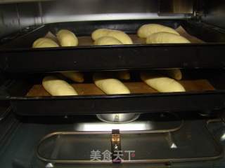牛奶面包的做法步骤：10