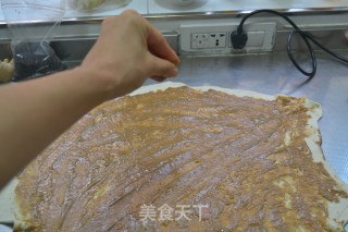 【香酥麻酱烧饼】的做法步骤：3