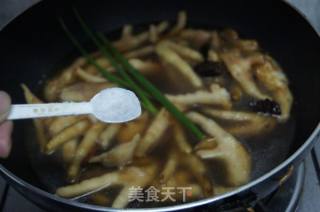 红烧鸡爪的做法步骤：6