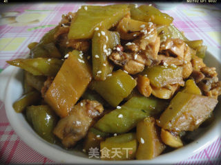凉瓜烧三黄鸡的做法步骤：9