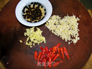 心蓝手制私房菜【韭菜花炒火焙鱼】——犯我强汉者，虽远必诛（下）的做法步骤：3