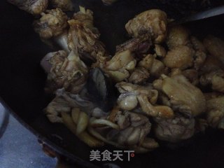 板栗烧鸡的做法步骤：6