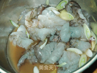 酥炸虾排的做法步骤：3