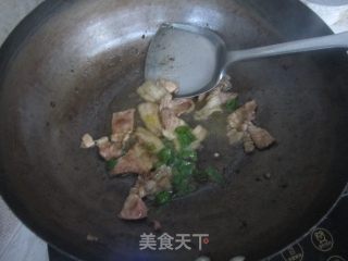 红椒炒干豆腐的做法步骤：4