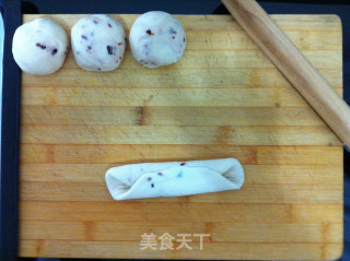 嚼着吃的蔓越莓贝果的做法步骤：4