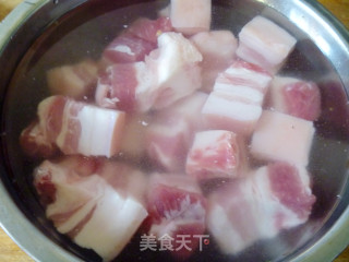 【怡汝私房宴客菜】南北都爱的一道菜---秘制红烧肉的做法步骤：3