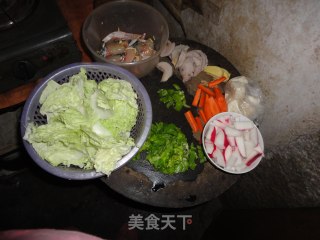 番茄汁浇鱼片的做法步骤：1