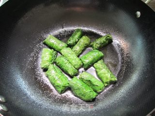 白菜包肉的做法步骤：9