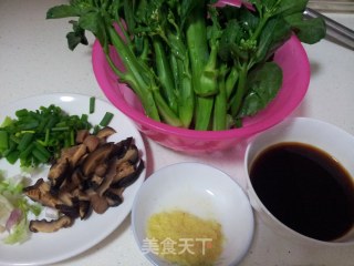 白灼芥兰的做法步骤：3