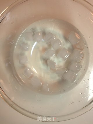 鲈鱼炸酱面【传统的乾面】新鲜尝的做法步骤：6
