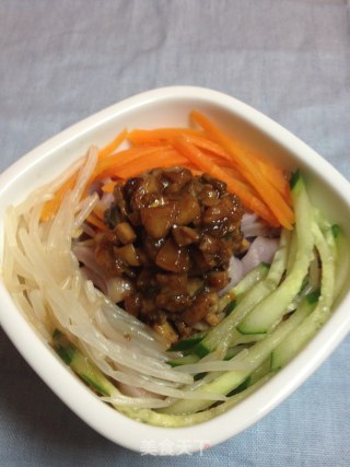 鲈鱼炸酱面【传统的乾面】新鲜尝的做法步骤：21