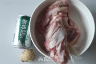 美味啤酒鸭的做法步骤：1