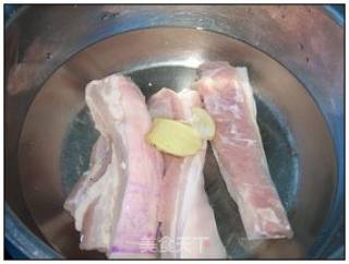 秘制红烧肉的做法步骤：2
