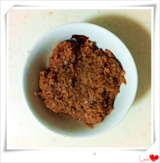 葱香汤藕猪肉饼的做法步骤：2