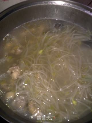 鸡汤河粉的做法步骤：6
