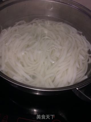 鸡汤河粉的做法步骤：7