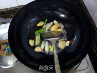 酱焖小河虾的做法步骤：5