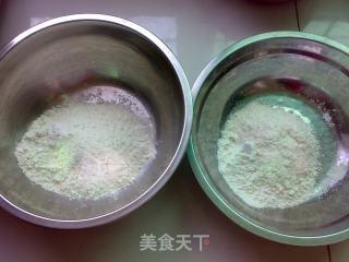 蛋黄酥的做法步骤：1