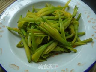 凉拌黄花菜的做法步骤：5