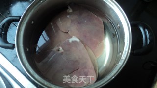 白切猪肝的做法步骤：1