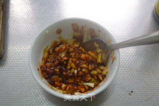 【蒜香腊肉烤茄子】的做法步骤：5