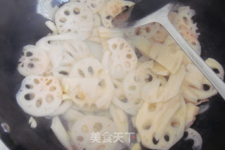 家常爆脆藕的做法步骤：5