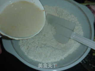 鲜肉玉米包的做法步骤：2