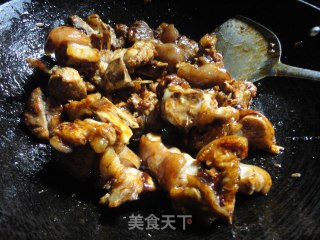 酱香十足-----酱烧猪蹄的做法步骤：8