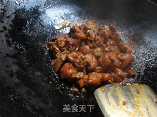 酱香十足-----酱烧猪蹄的做法步骤：15
